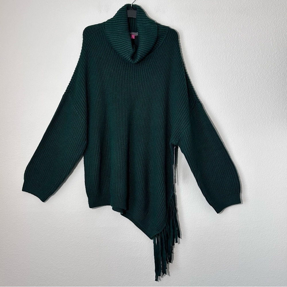 NWT Vince Camuto Plus Size Asymmetrical Fringe Tu… - image 3